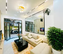 townhouse for sale in truong dinh, hai ba trung, 36m, 5 floors. price: 7.35 billion