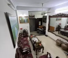 townhouse for sale in vu trong phung, thanh xuan, near the city, good business, 6 floors, 33m2, price 5.95 billion