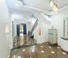 townhouse for sale in yen lac, hai ba trung, 38m, 4 floors. price: 8.25 billion