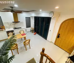 tran duy hung townhouse for sale. cau giay. area 30m. x6 floors. frontage 5.7m. selling price 14.8 billion.