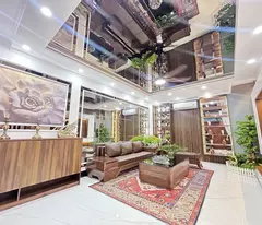truong dinh townhouse for sale: both living and business - parking cars, entering the house - potential for high value