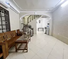 van quan house for sale, 35m2, 4 floors, corner lot, car, near lake 7.75 billion.
