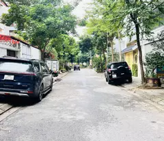 viet hung house for sale, 96m x 5 floors, 6m frontage, subdivision, sidewalk, car avoidance