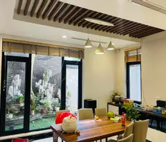 villa for sale 170m² in the center, cau giay - breathable corner lot - in the middle of the center