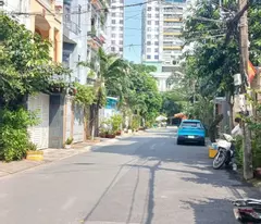 villa for sale, alley 688 le duc tho, near nguyen oanh, 10x20m, 3 floors, 4 bedrooms, 25.5 billion