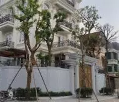 villa for sale on hoang quan chi street, 212m2, 17m lot, corner of cau giay park