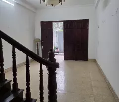 🏡 villa for sale trung kinh lake front villa - tran duy hung - 100m2 - mt 4.5m - 5 floors - avoid cars - price