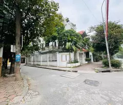 villa in dai kim - hoang mai urban area - 117m2 x 4t - mt 9.2m - 37.5 billion - sidewalk - car running around