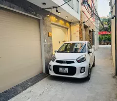 wide lane house for sale - nguyen van linh - long bien - 6 floors - car access to the house - price 8.8 billion