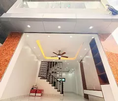 you only need 6 billion to own a new 60m² glass house in ỷ lan, where you can live and keep the money.